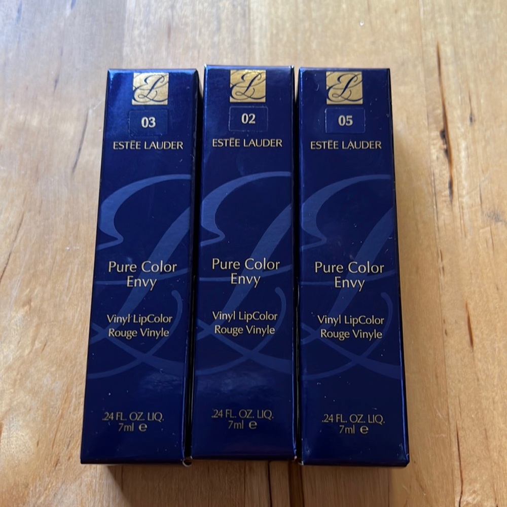 Estée Lauder Envy Vinyl lips - #3 Shock #2 Controversial #5 Ripe